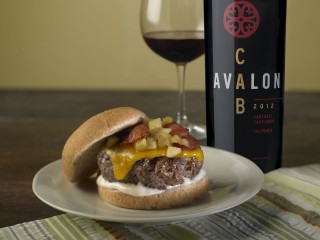 Maple Cheddar Burgers<br>with Spicy Apple Bacon Compote